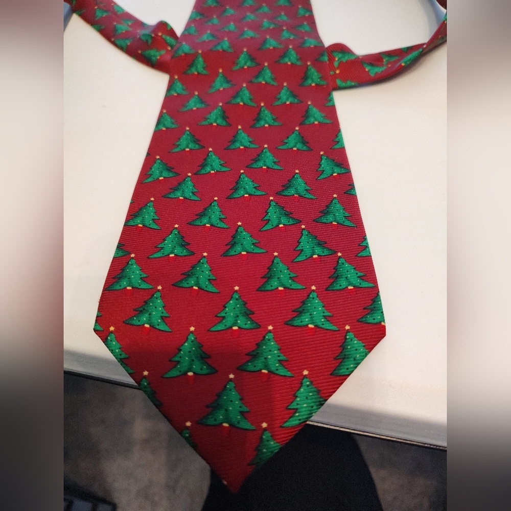 Christmas Tree Tie Season Style MMG Red Necktie Holiday Wear Vivid Color
